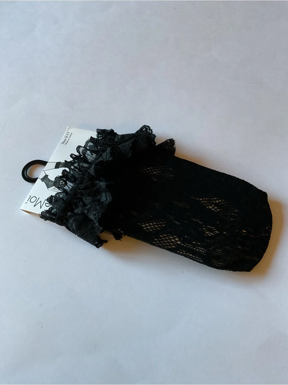 MEMOI WOMENS LACE RUFFLE TOP SOCKS BLACK OS NWT